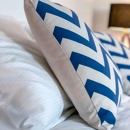 Beauty & The Beast - Old Town Cosy Apartmán