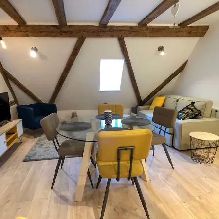 Beauty & The Beast - Old Town Cosy Apartmán Colmar